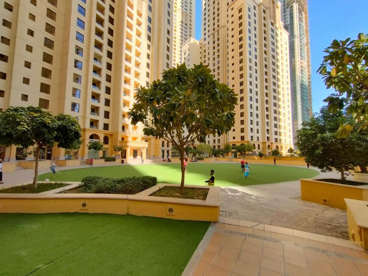 Lunar Cozy Hostel - Jbr Dubai Exterior foto