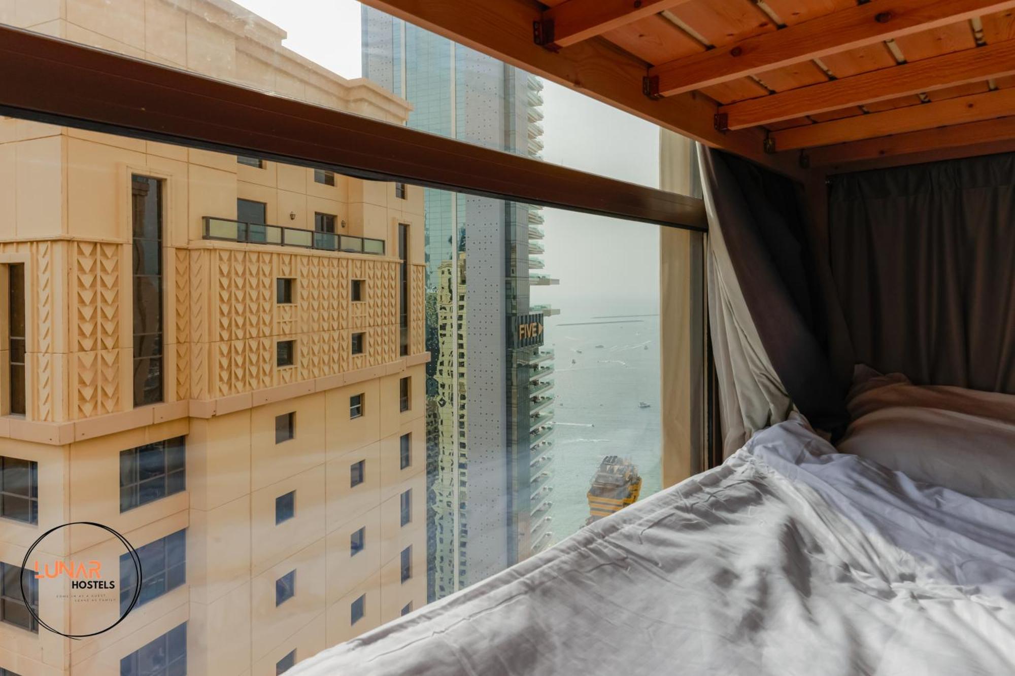 Lunar Cozy Hostel - Jbr Dubai Exterior foto